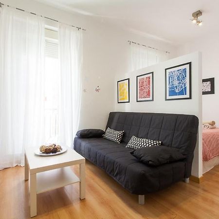 Peral Home Cozy Apartment 세비야 외부 사진