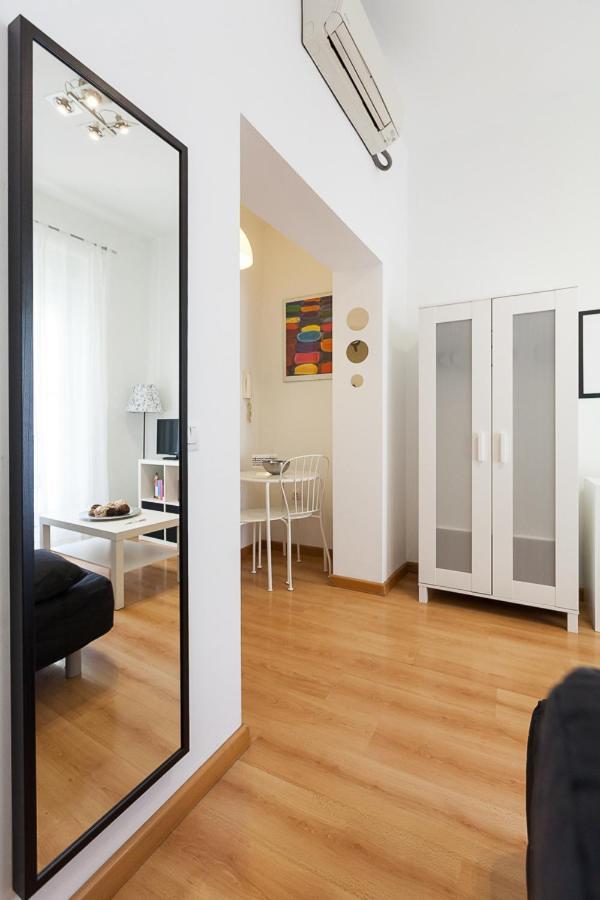 Peral Home Cozy Apartment 세비야 외부 사진